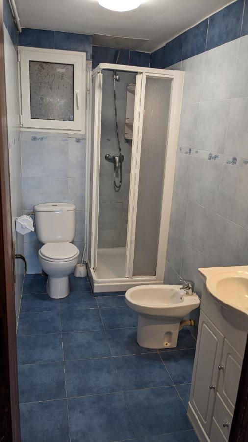 Apartamentos Juan Jose Lloret de Mar Kültér fotó